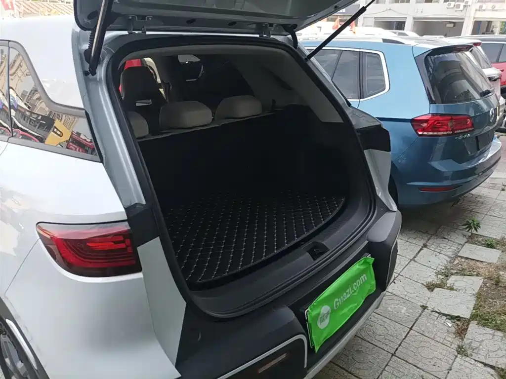 BYD Yuan UP 2025 Smart Drive Edition 401KM Vitality Version фото 19