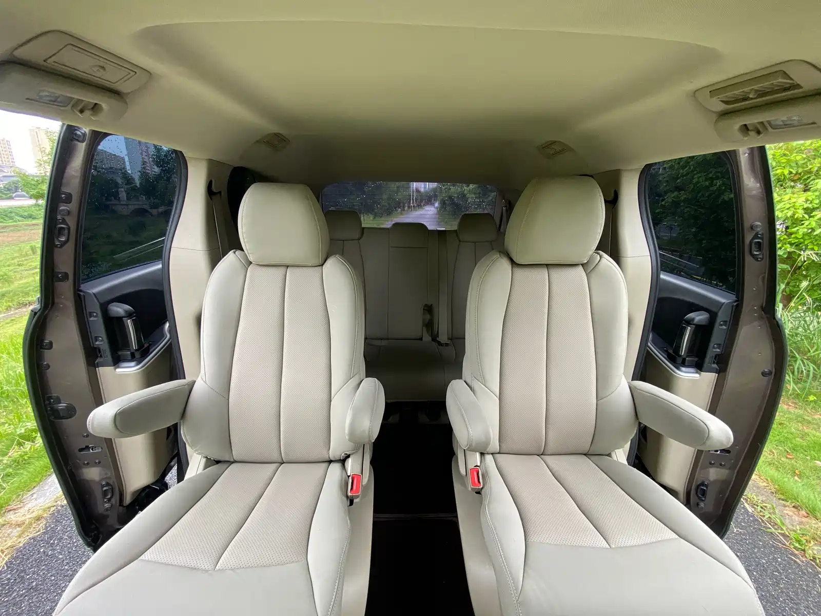 Фото 13 - Buick GL8