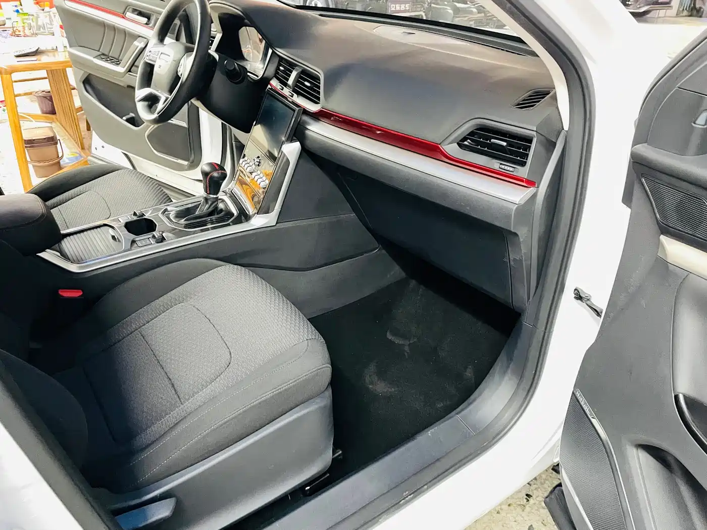 Haval H4 2019 Red Label 1.5GDIT DCT Elite Smart Connect Edition фото 9