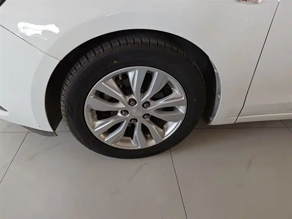 Buick Excelle 2021 Exemplar 1.5L Auto Elite фото 23
