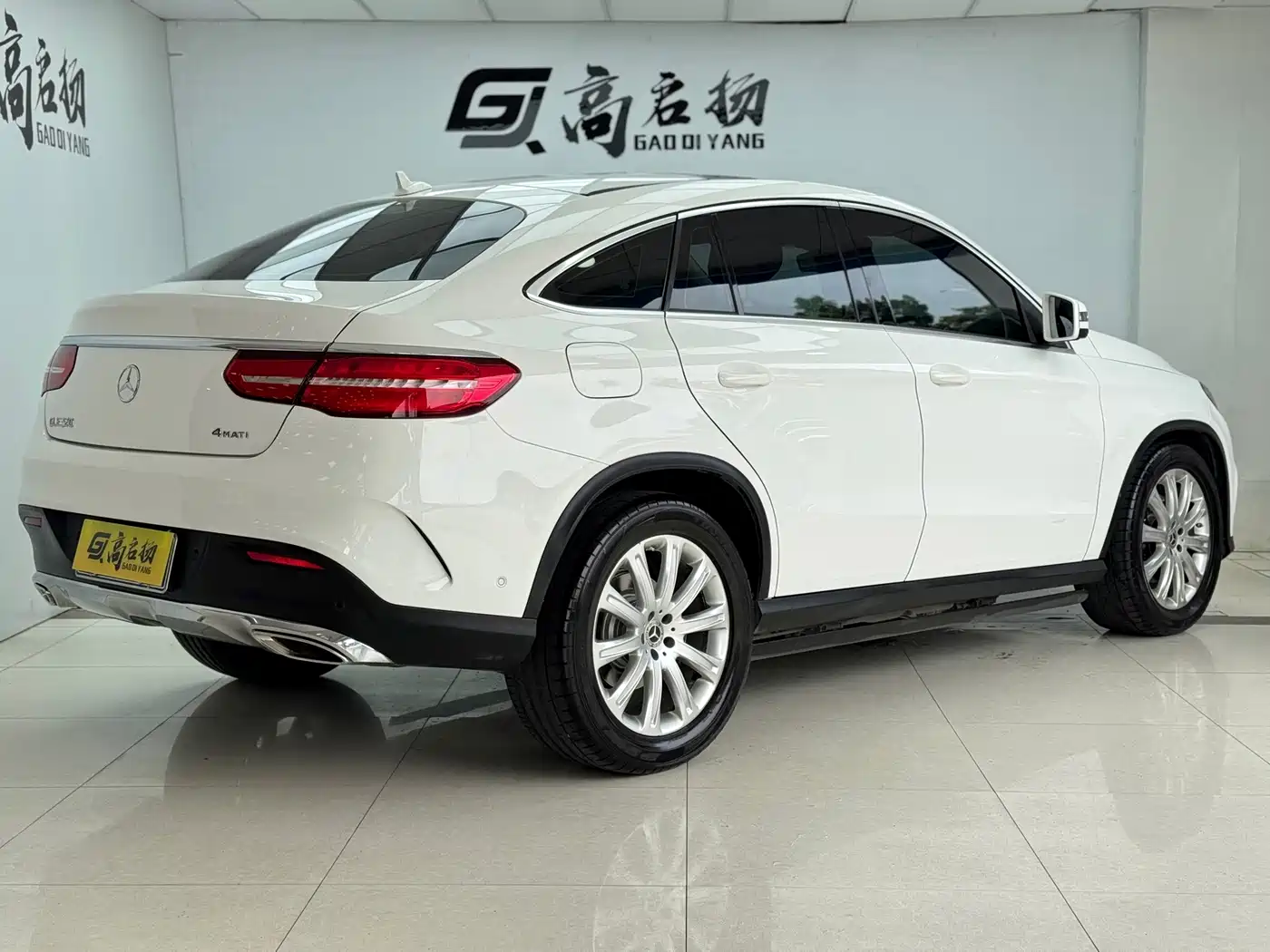 Mercedes-Benz GLE Coupe 2017 2017 GLE 320 4MATIC Coupe SUV