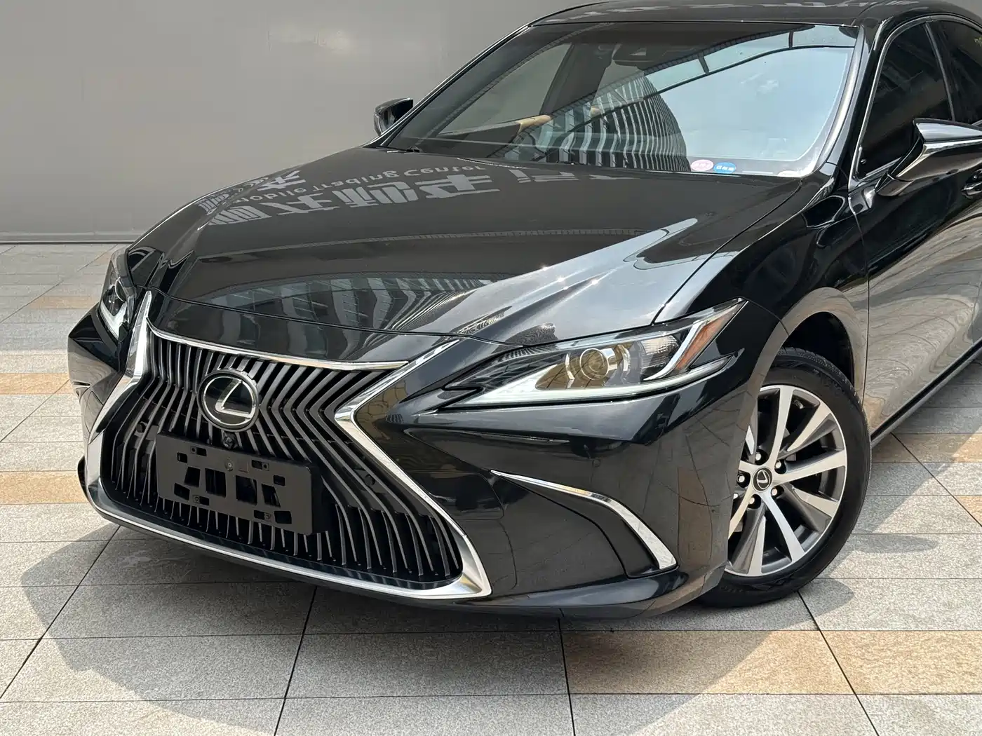 Lexus ES 2020 200 Excellence фото 2