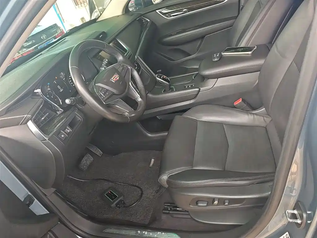 Cadillac XT5 2018 28T 4WD Luxury фото 15