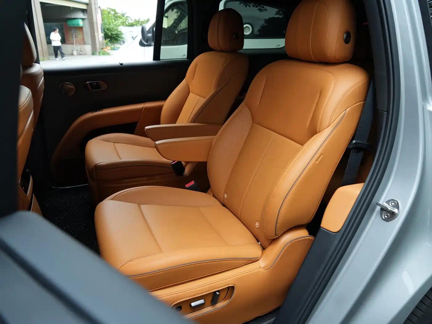 Li Auto Li i8 2026 2025 Standard Edition