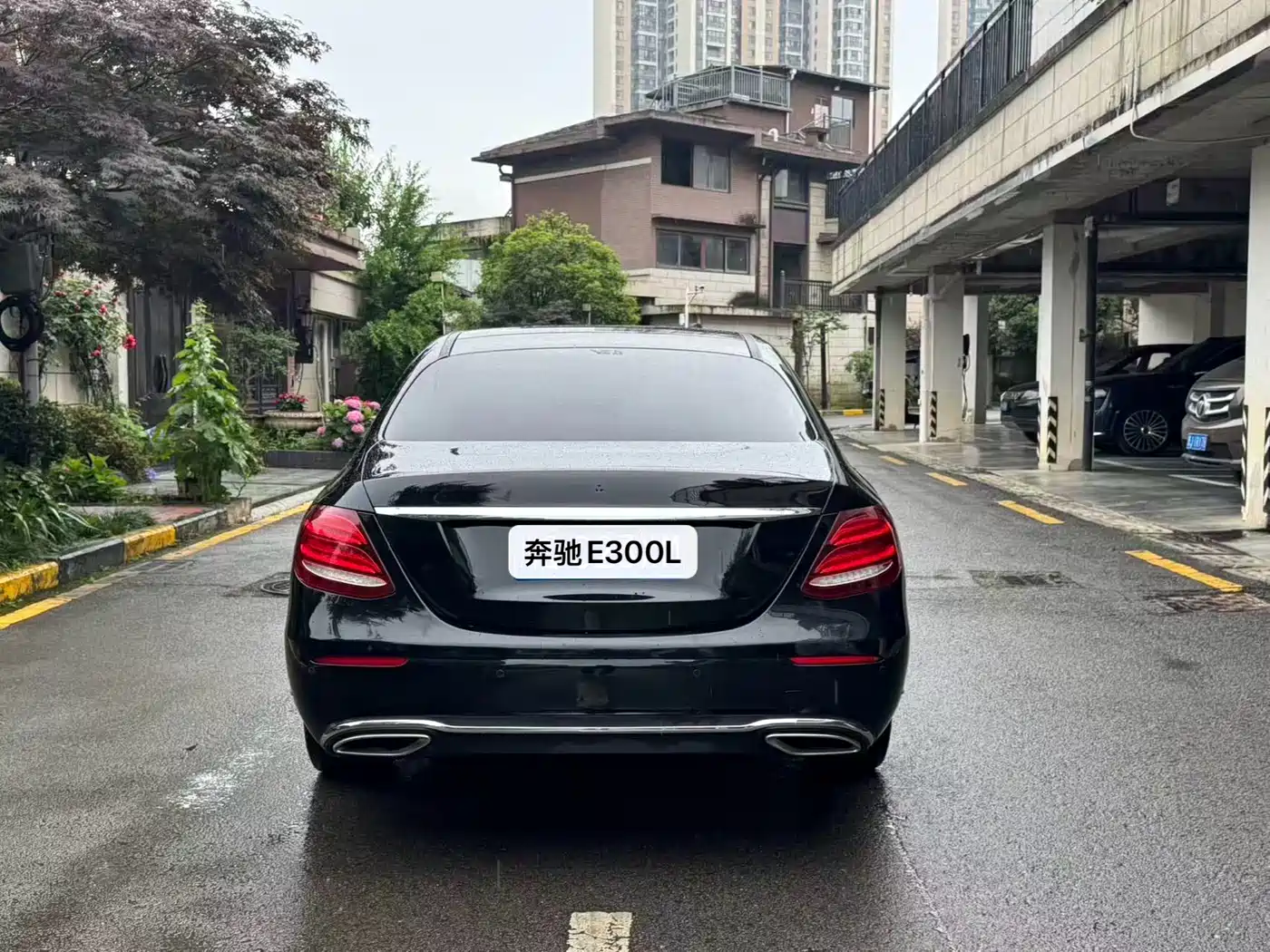 Mercedes-Benz E-Class 2018 E 300 L Luxury фото 8