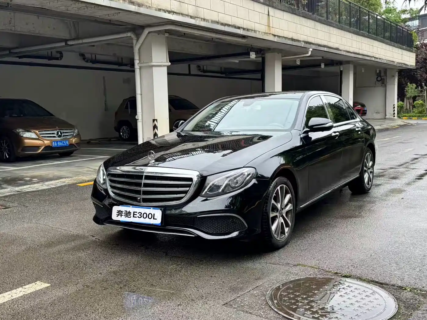Mercedes-Benz E-Class 2018 E 300 L Luxury