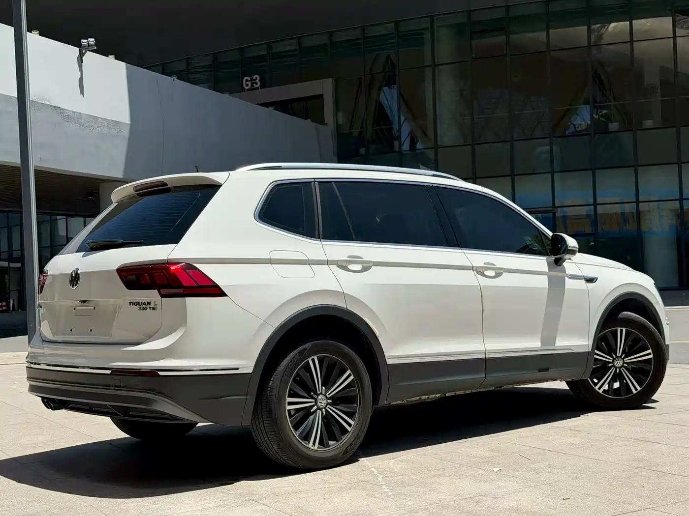 Volkswagen Tiguan L 2019 Facelift 330TSI Auto 2WD Panorama Comfort China VI фото 6