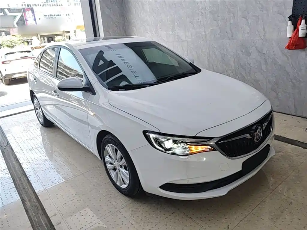Фото 4 - Buick Excelle