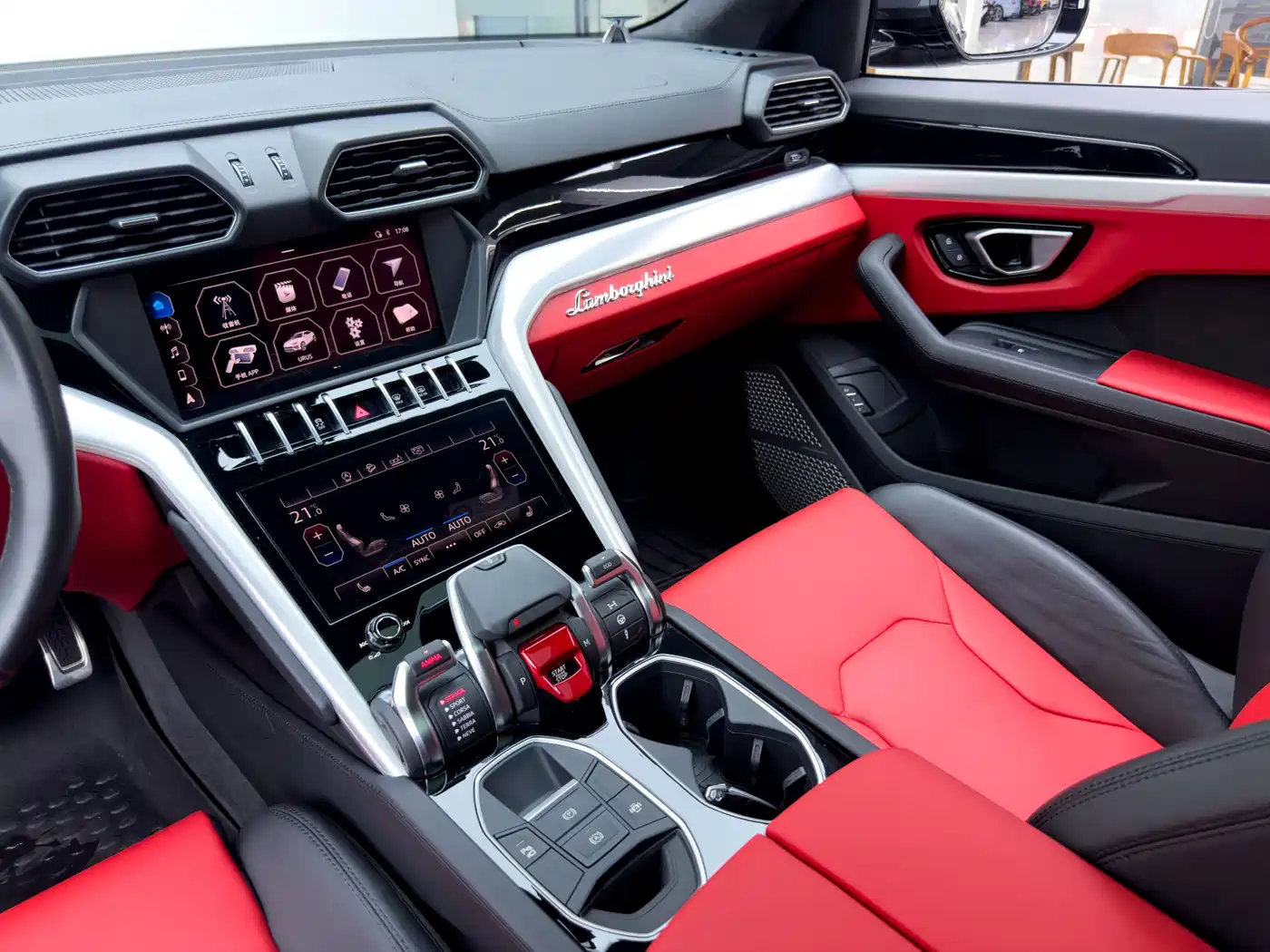 Lamborghini Urus 2018 4.0T V8 фото 25