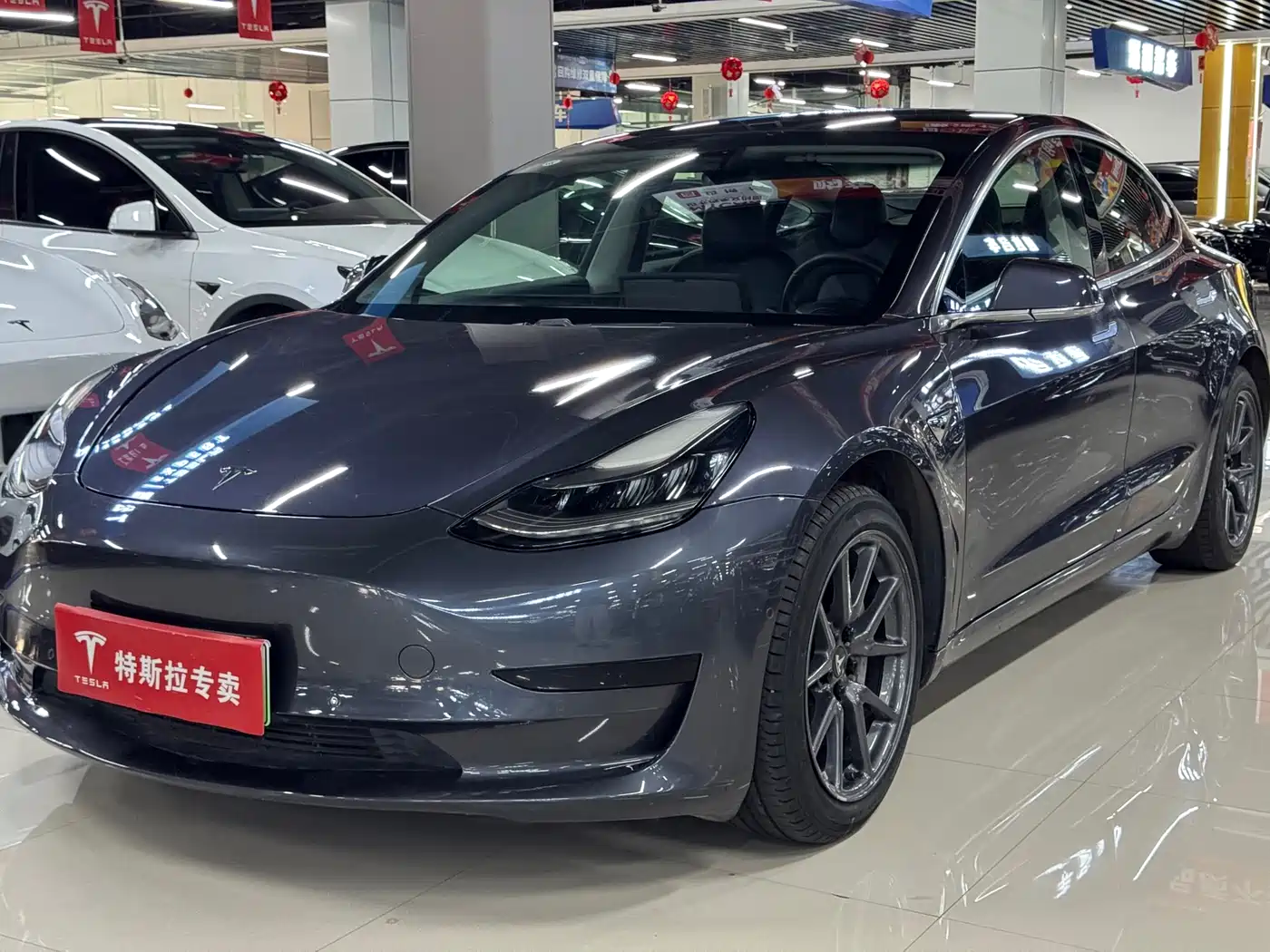 Tesla Model 3 2020 Standard Range Rear-Wheel Drive Upgrade