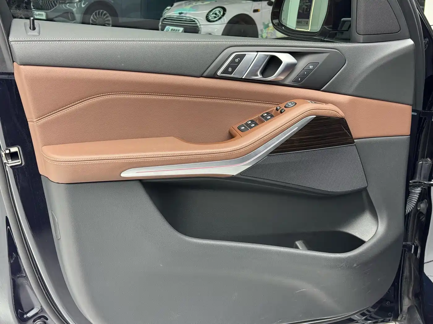 BMW X5 (Import) 2020 xDrive30i M Sport Package фото 10