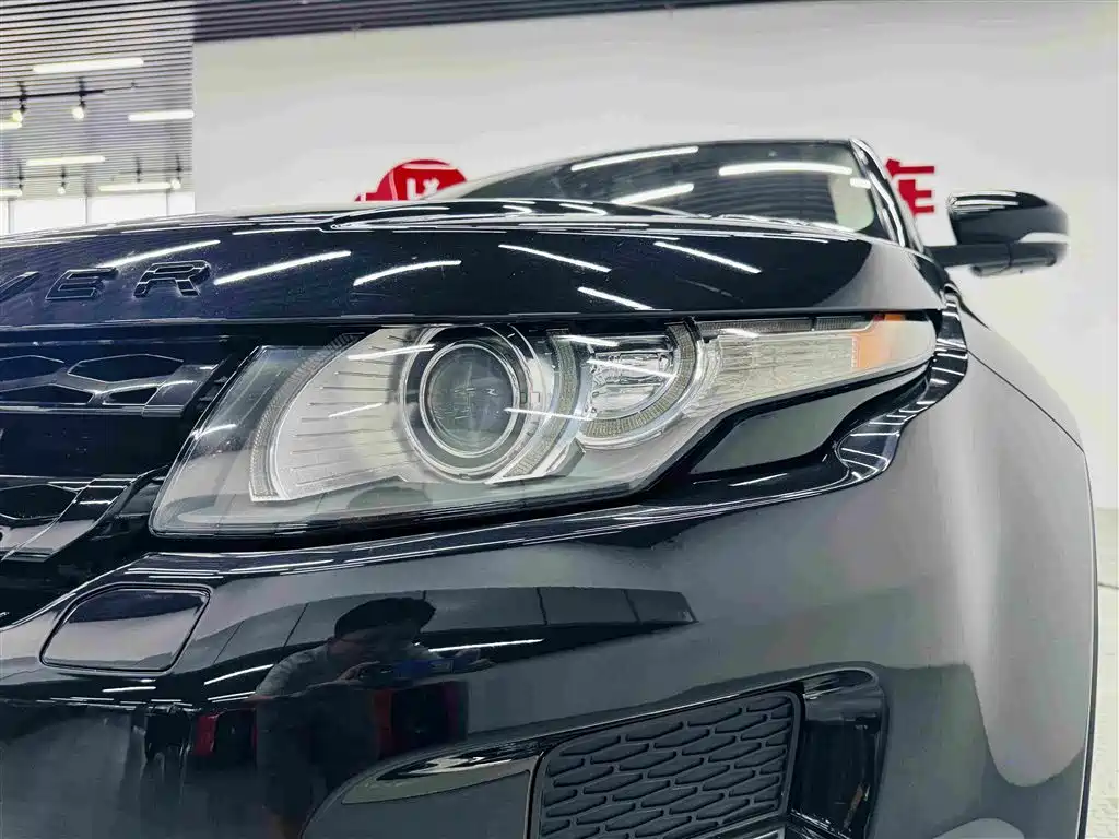 Фото 9 - Land Rover Range Rover Evoque (Import)