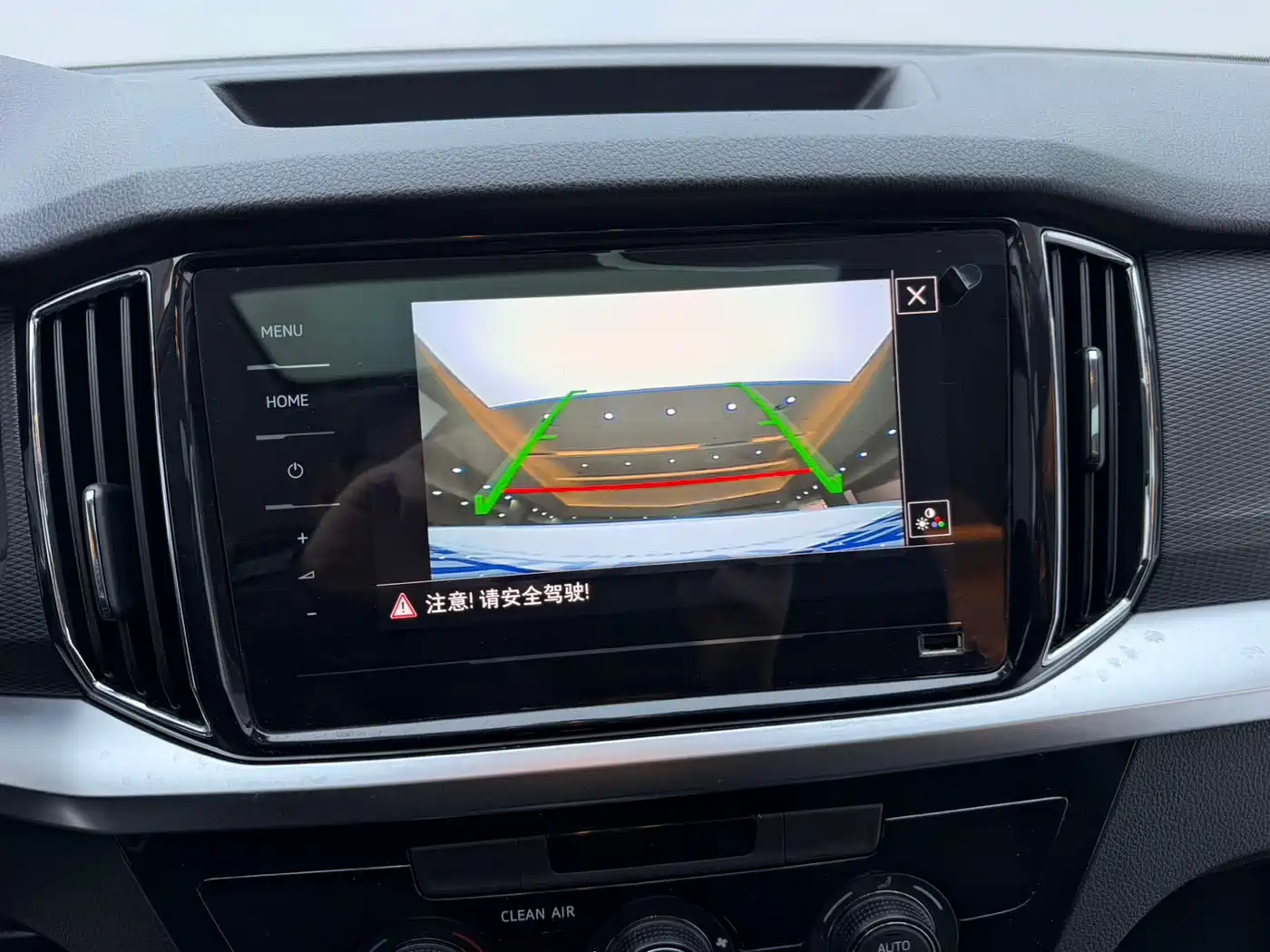 Škoda Kamiq 2022 1.5L Automatic Comfort Edition фото 11