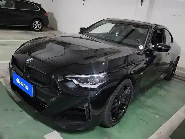 BMW 2 Series 225i, M Чёрный спорт-пакет