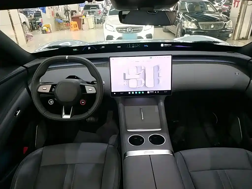 Xiaomi Auto Xiaomi YU7 2025 Extended Range RWD Edition фото 10