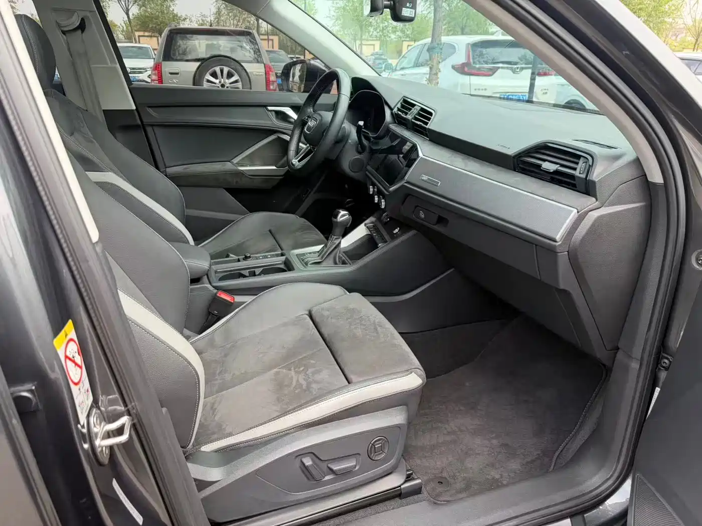 Audi Q3 2022 35 TFSI Progressive Dynamic фото 9