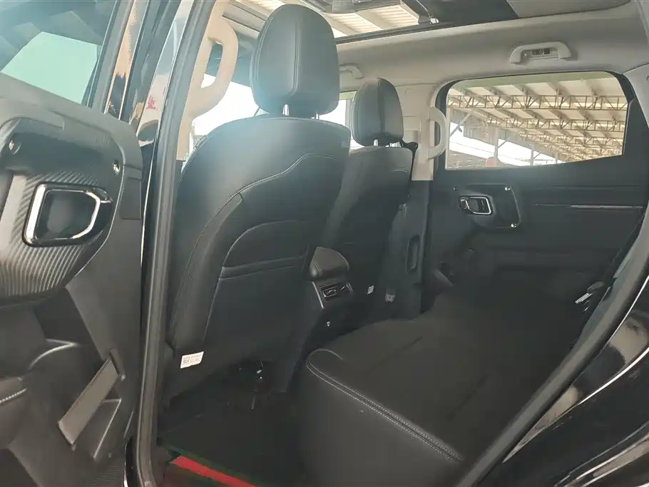 Haval Second-Generation Big Dog New Energy 2023 DHT-PHEV 105km Trendy Electric Edition Plus фото 11