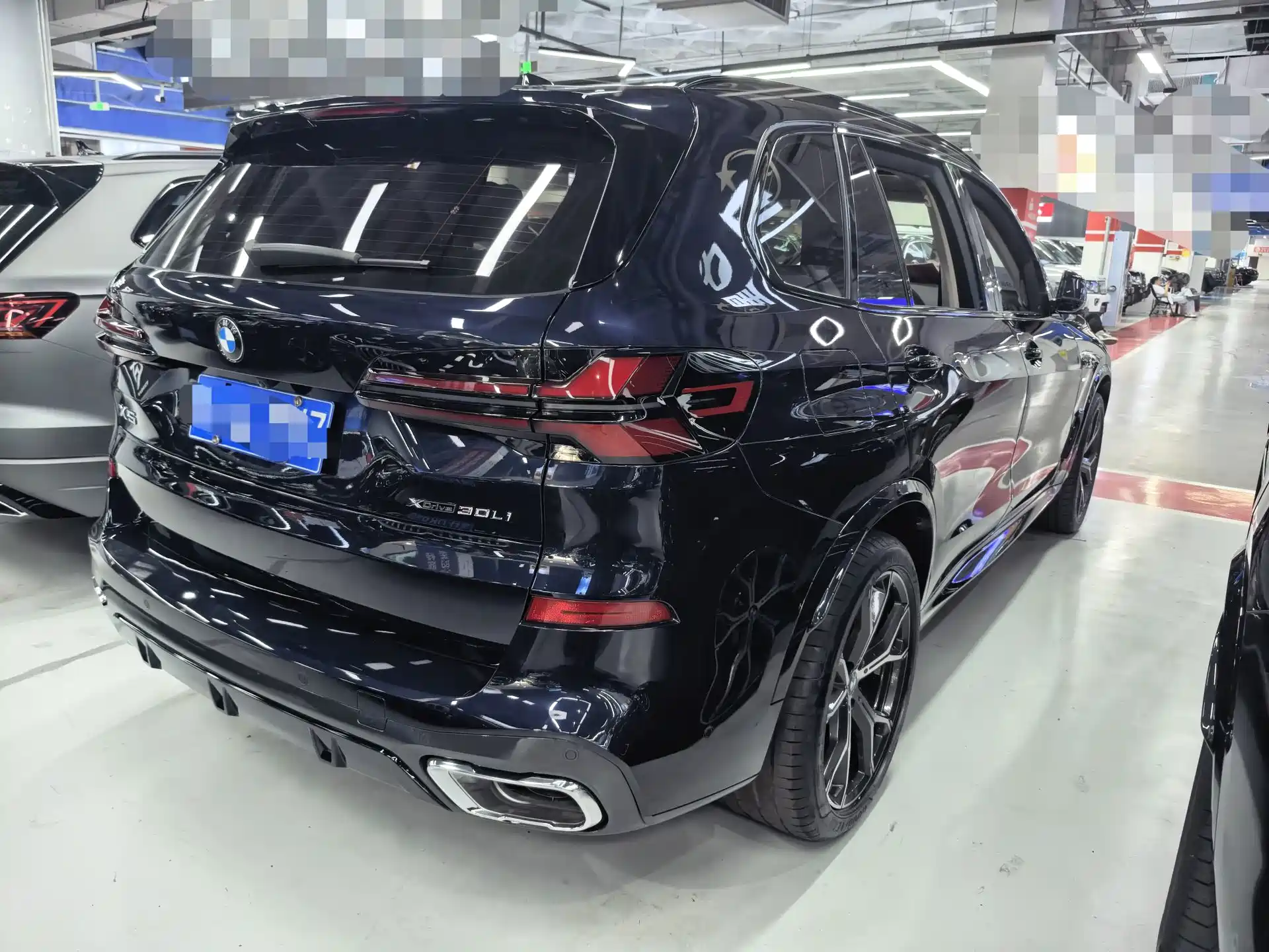 Фото 12 - BMW X5