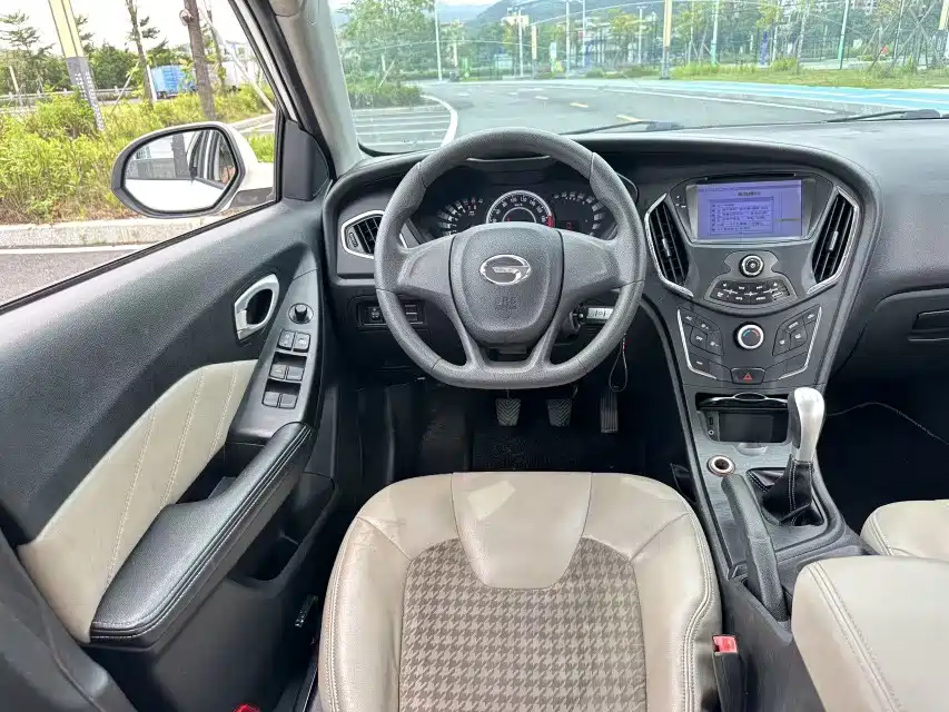 GAC Trumpchi Trumpchi GA3S Vision 2016 2016 200T Manual Elite Edition