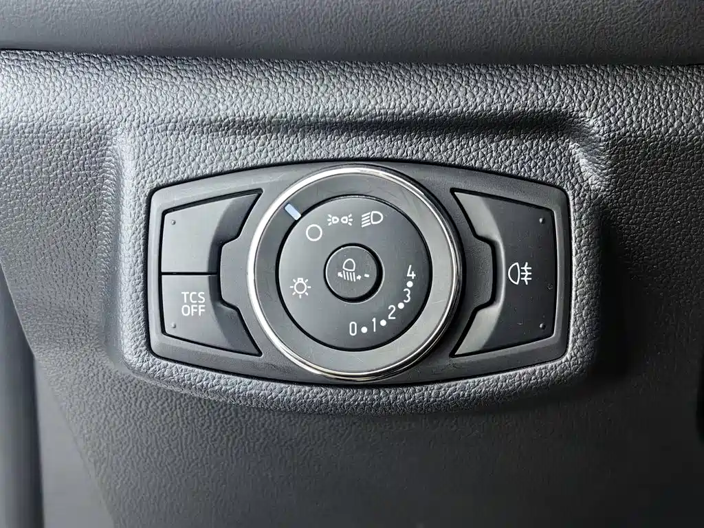 Ford Escort 2022 2021 1.5L Automatic Diamond Edition