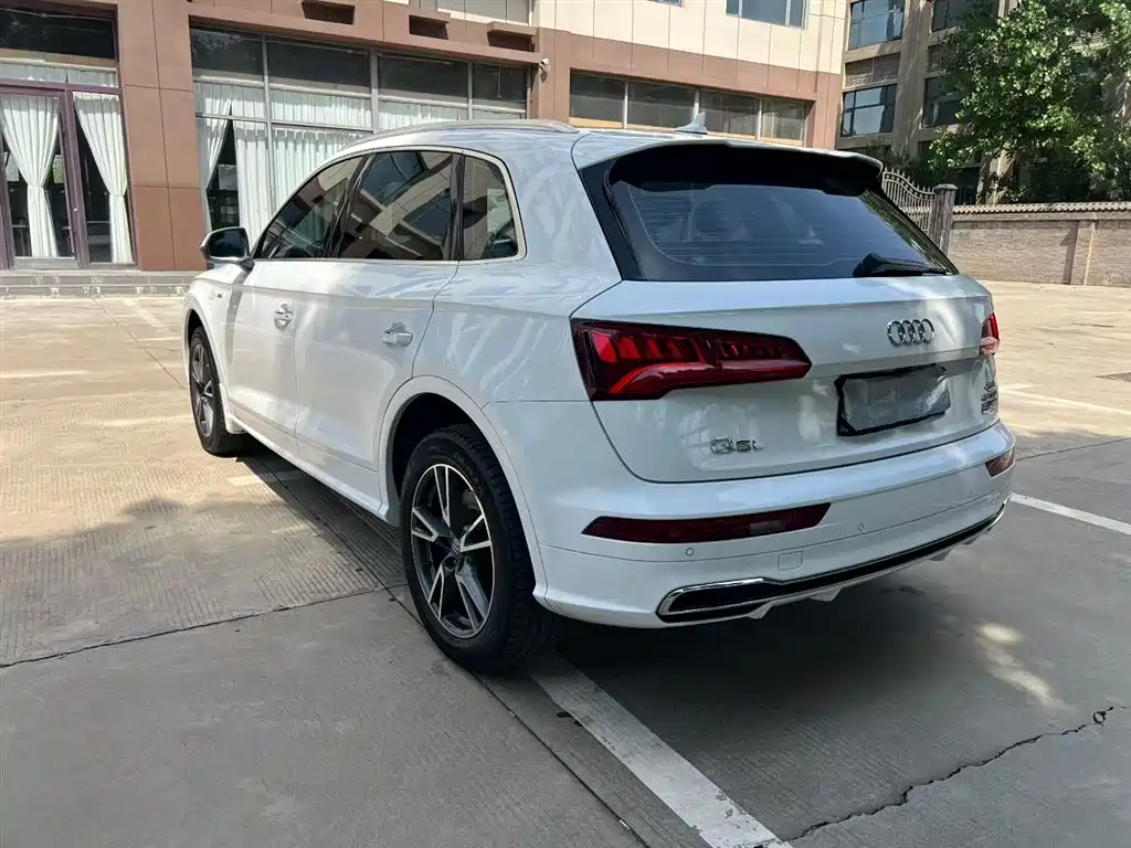 Audi Q5L 2018 45 TFSI Exclusive Fashion (China V) фото 8