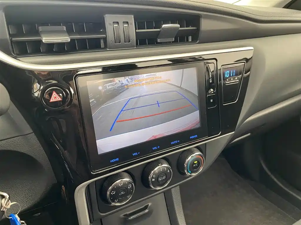 Toyota Corolla 2017 Facelift 1.2T S-CVT GL-i фото 9