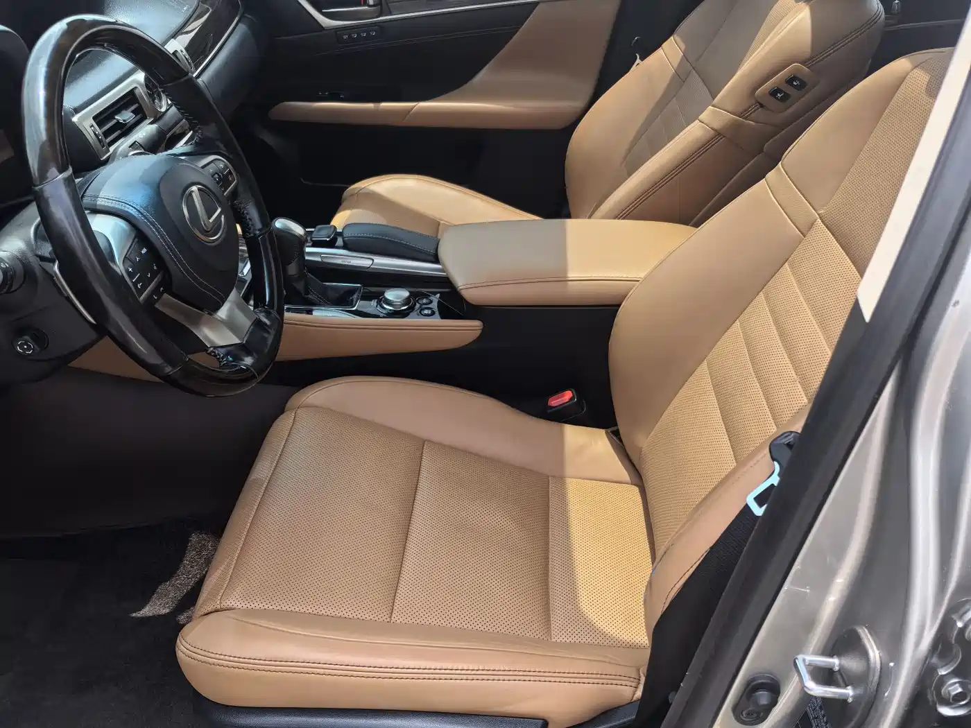 Lexus GS 2016 300h Luxury Edition фото 2