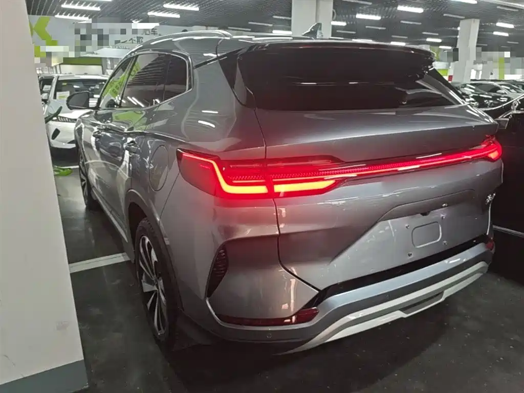 BYD Song PLUS PHEV 2024 Glory Edition DM-i 110km Flagship PLUS фото 5