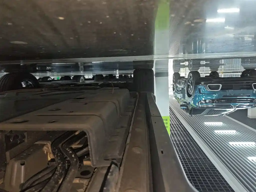 BYD Song PLUS PHEV 2024 Glory Edition DM-i 110km Flagship PLUS фото 22