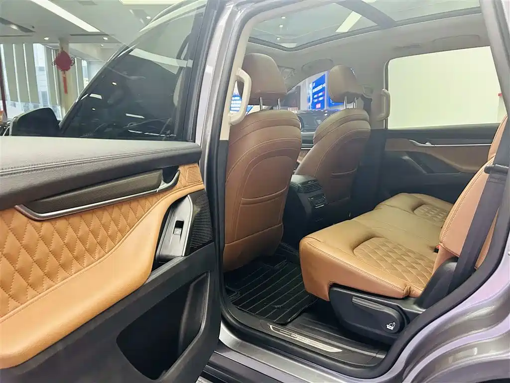 SAIC Maxus D90 Pro 2021 2.0T Diesel 4WD Lop Nur Edition 7-Seater фото 23