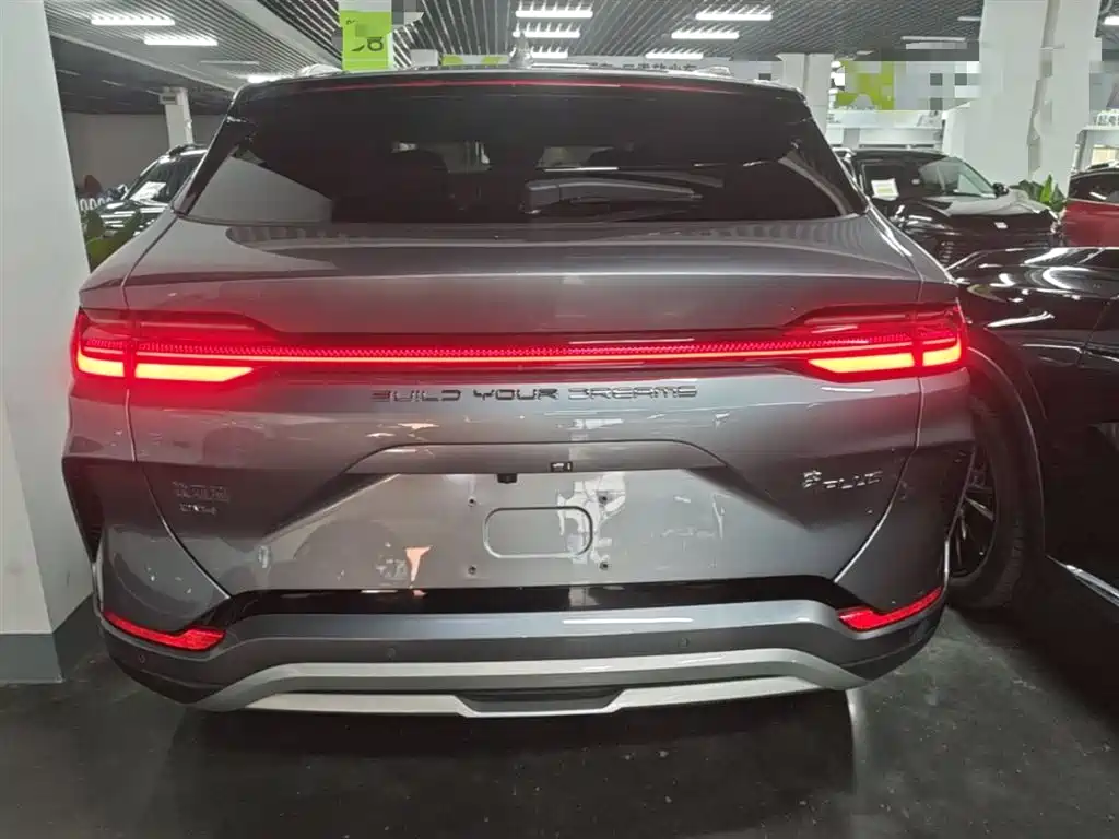 BYD Song PLUS PHEV 2024 Glory Edition DM-i 110km Flagship PLUS фото 6