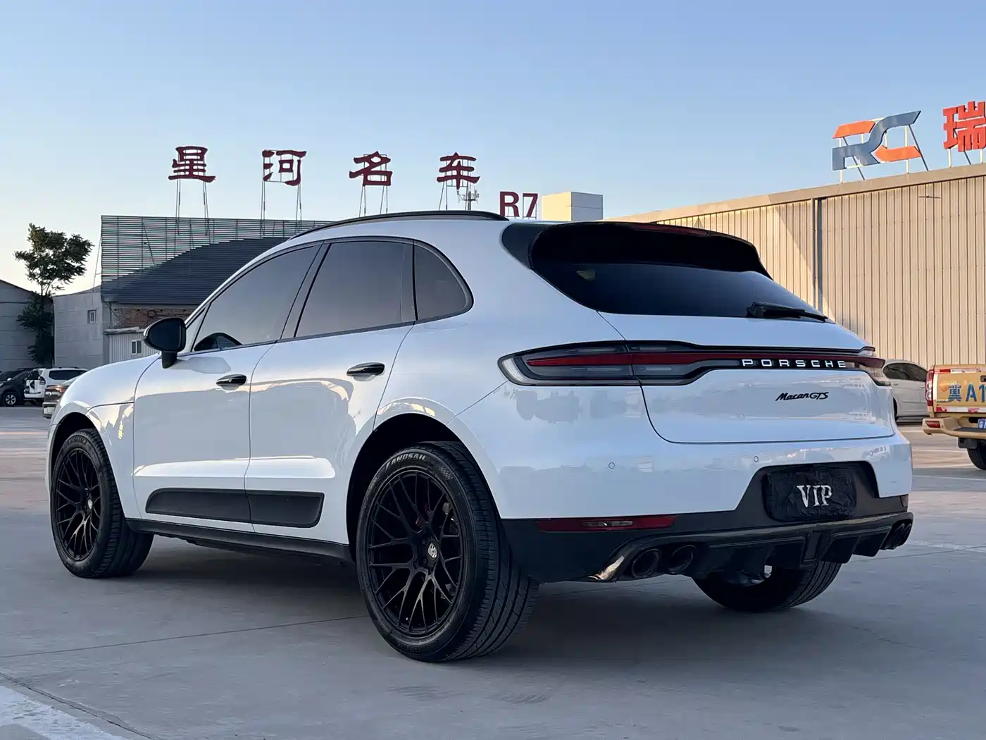 Porsche Macan 2018 Macan 2.0T фото 5