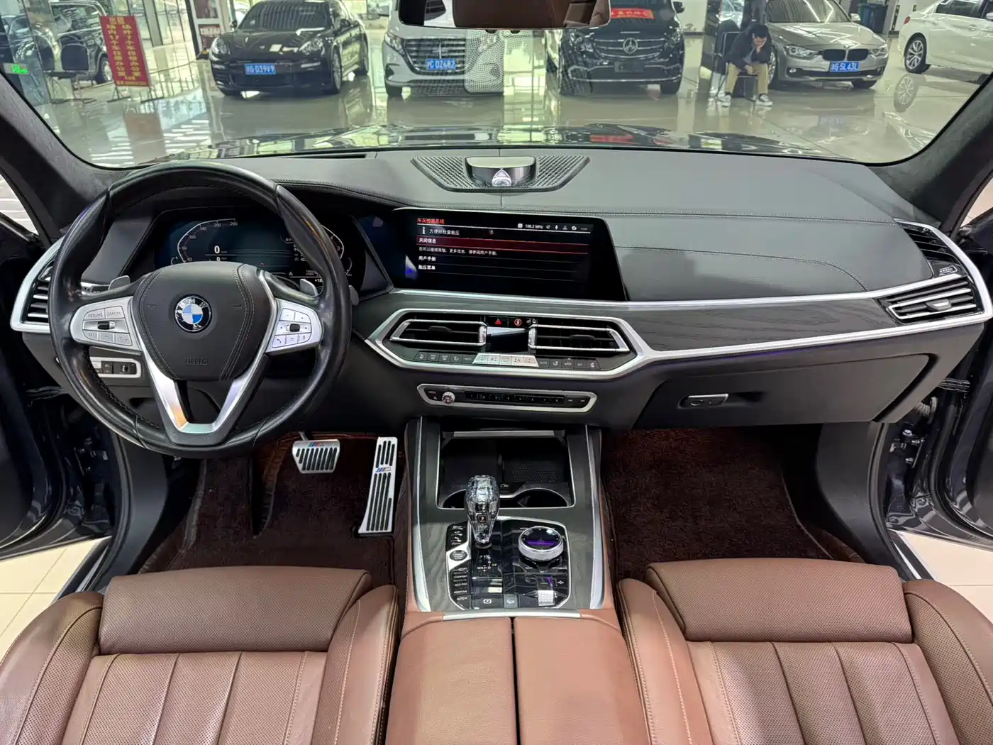BMW X7 2019 xDrive40i Personalized Limited Edition Luxury Package фото 5
