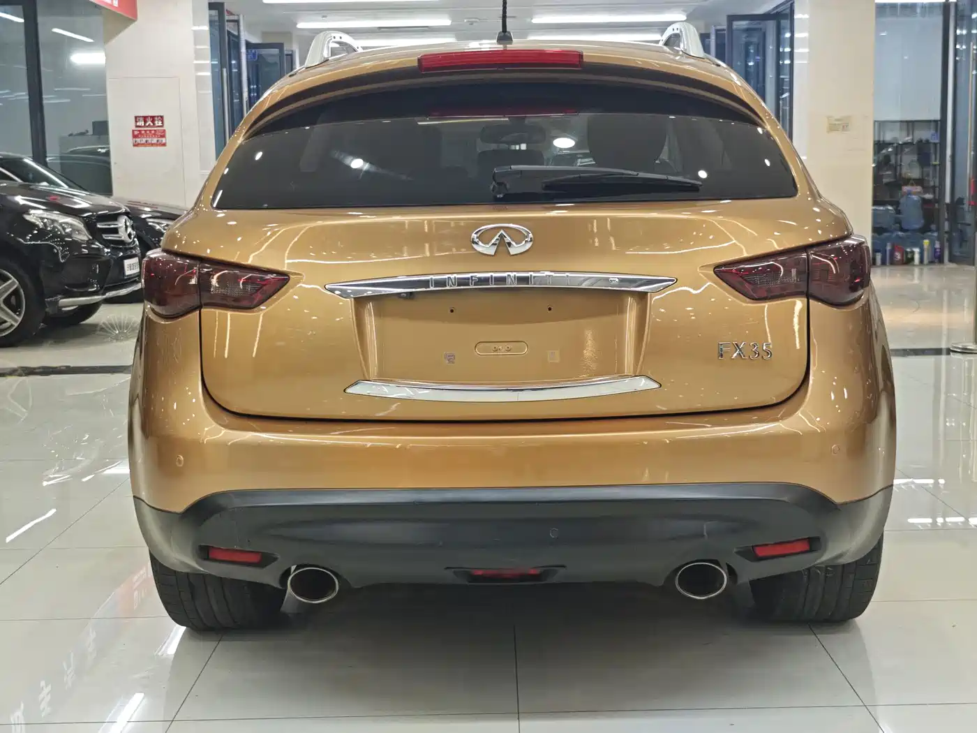 Infiniti FX 2013 2011 Infiniti FX35 Premium Edition