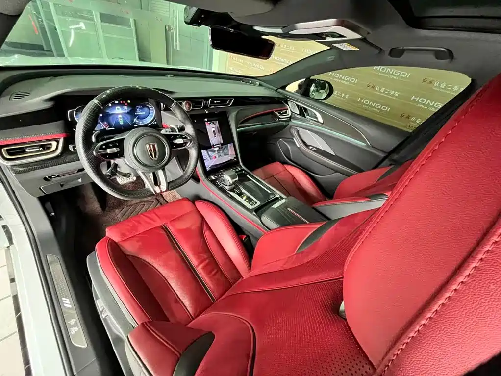 Hongqi H6 2024 2024 Model 2.0T Fashion Edition