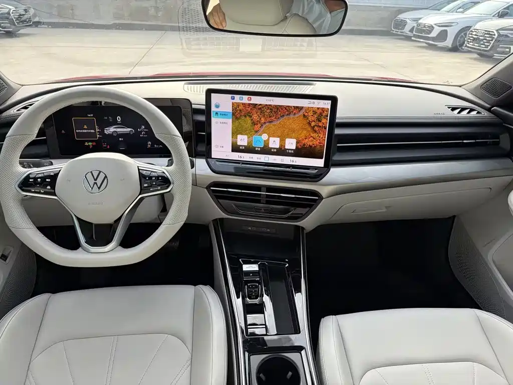 Volkswagen Lamando 2025 2025 Model Lamando L 1.5T Base Version