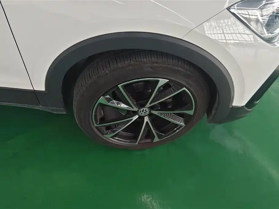 Volkswagen T-Cross 2019 1.5L Automatic Comfort Edition фото 6