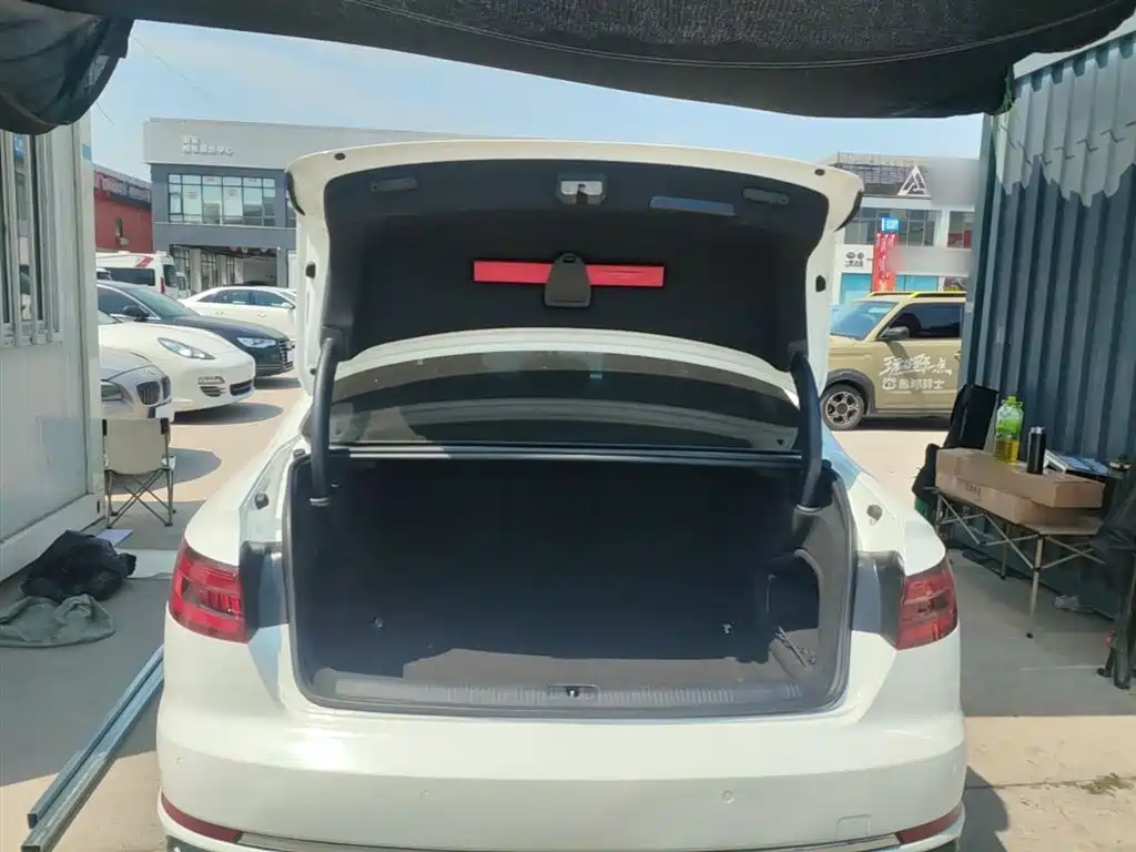Audi A4L 2019 40 TFSI Progressive (China VI) фото 19
