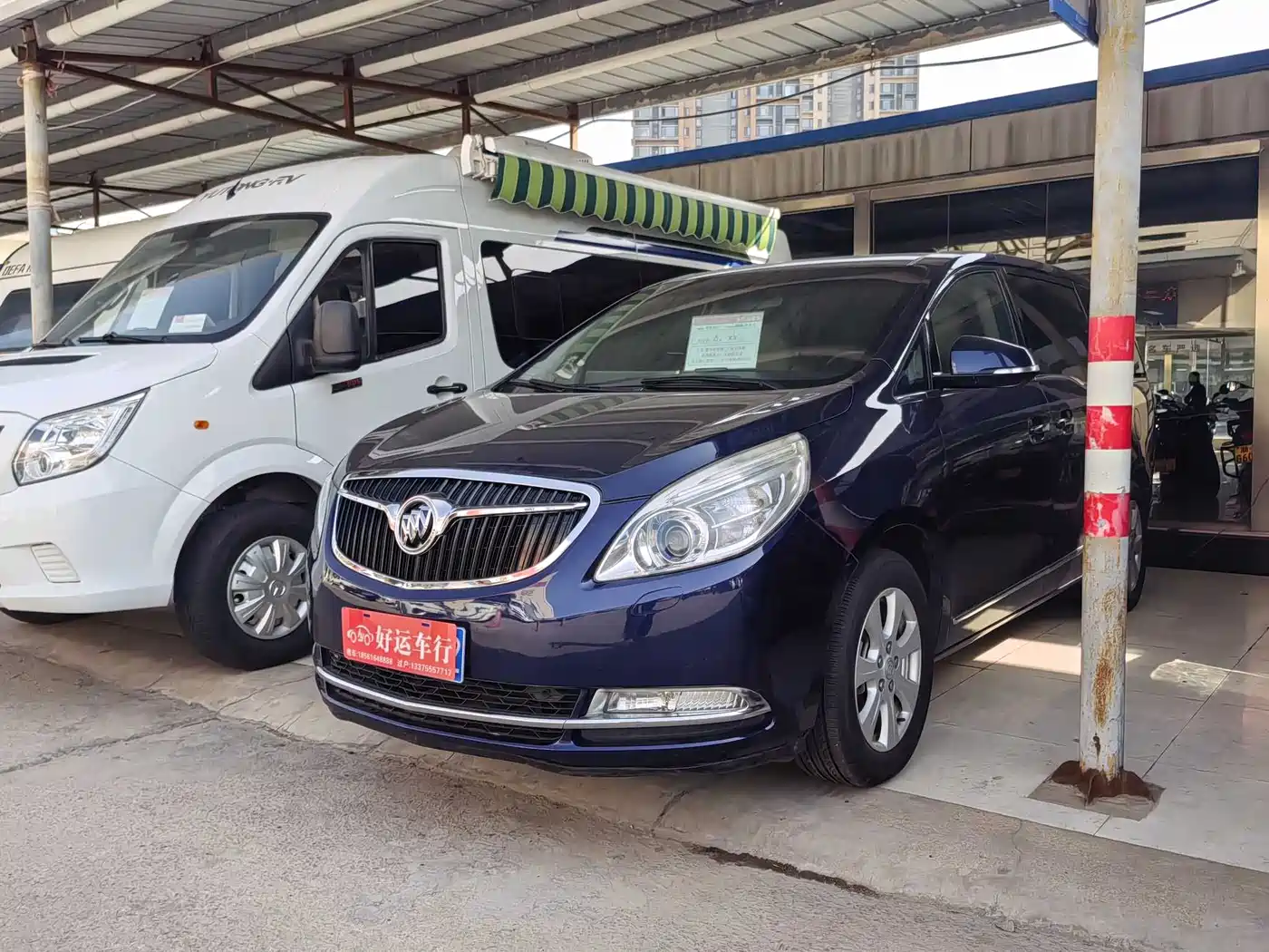 Buick GL8 2014 3.0L GT Luxury Business Elegance фото 2