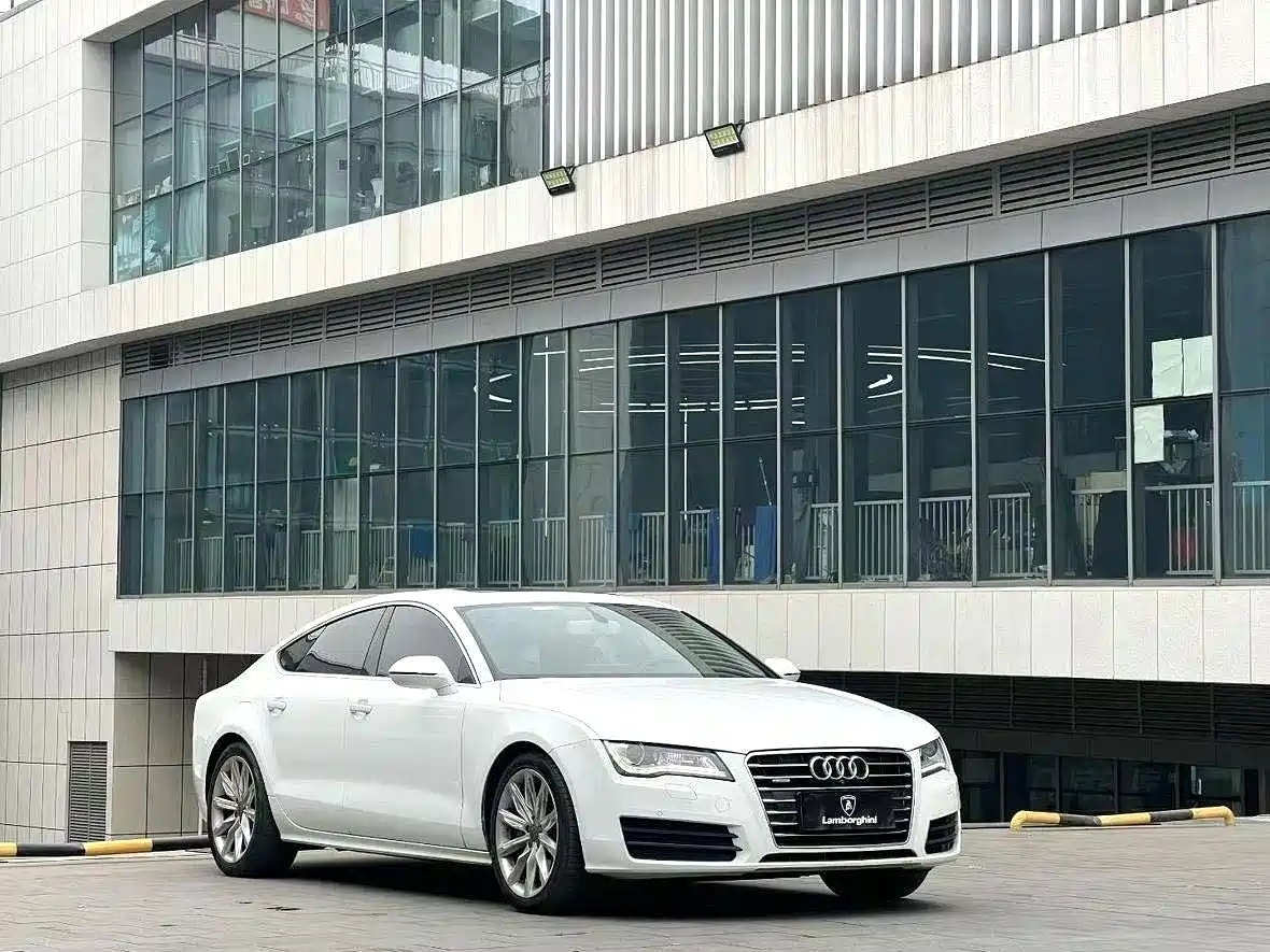 Audi A7 2014 50 TFSI quattro Comfort Edition фото 3