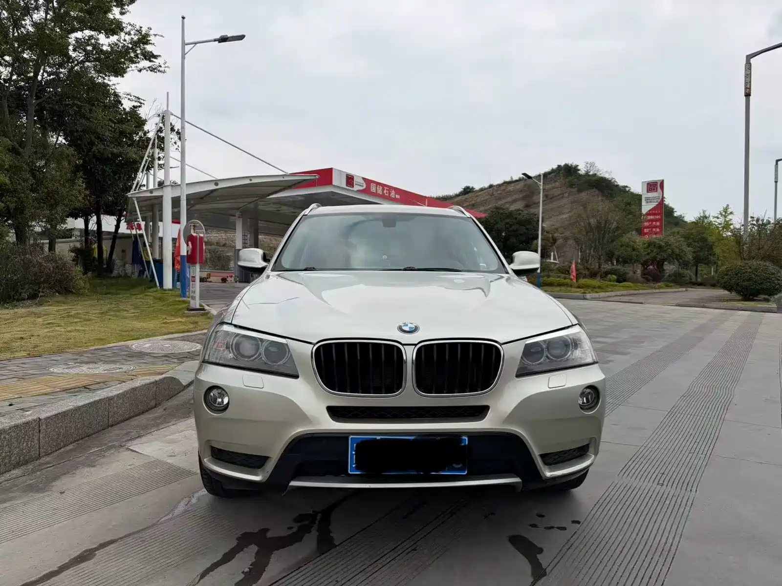 Photo 2 - BMW X3 (Import)