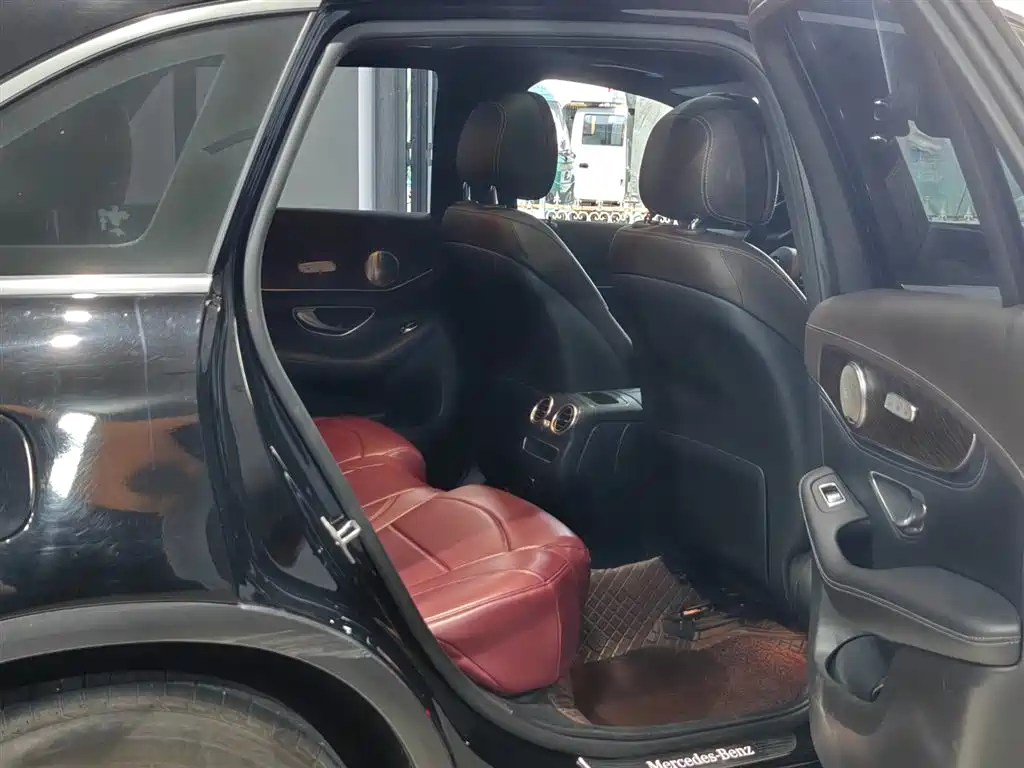 Mercedes-Benz GLC 2020 GLC 300 L 4MATIC Dynamic фото 14