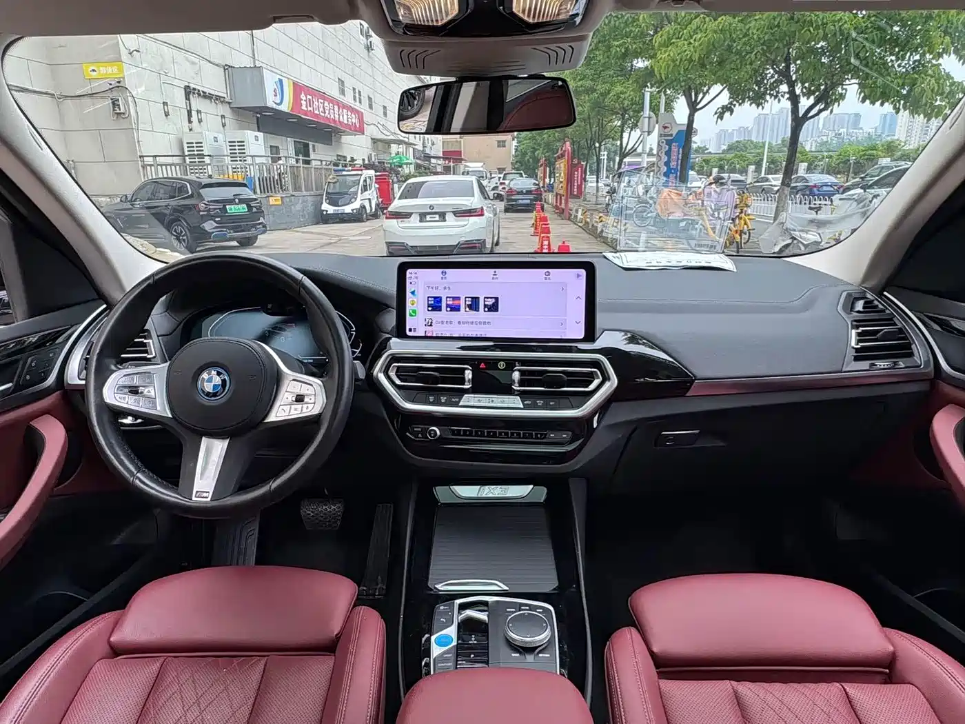 BMW iX3 2023 Leading Type фото 5