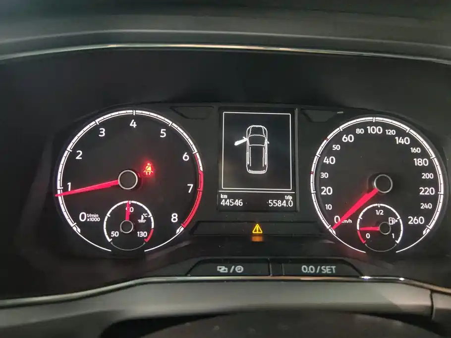 Volkswagen T-Cross 2019 1.5L Automatic Comfort Edition фото 14