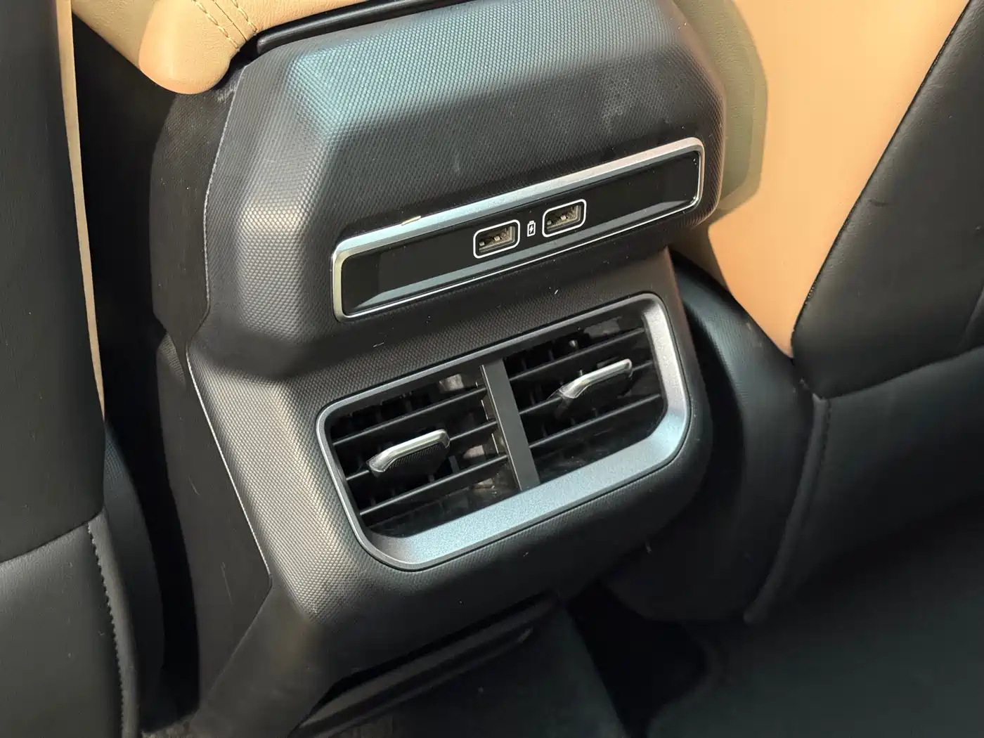 GEELY AUTOMOBILE GEELY ICON