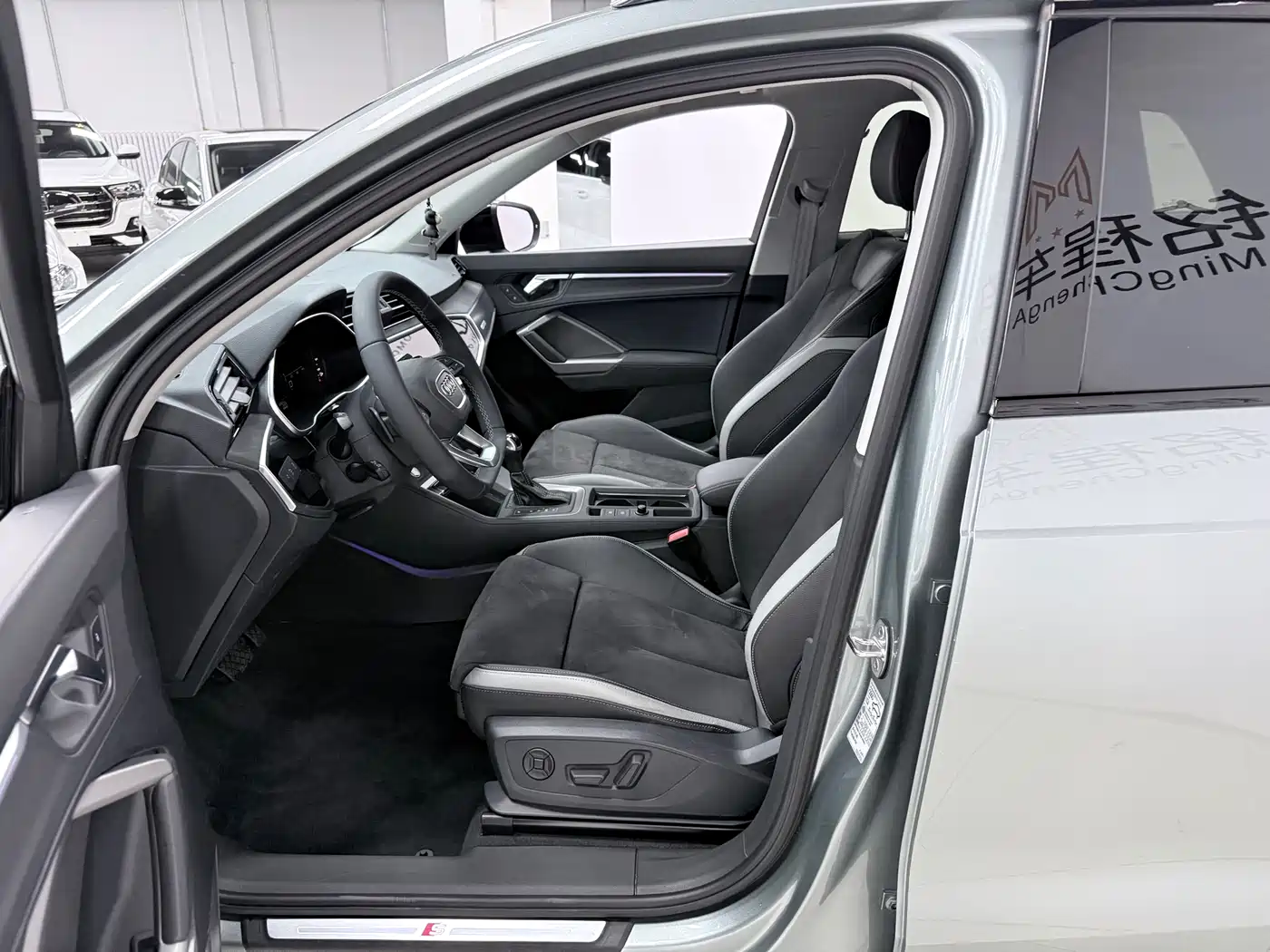 Audi Q3 2022 35 TFSI Fashion Dynamic фото 10