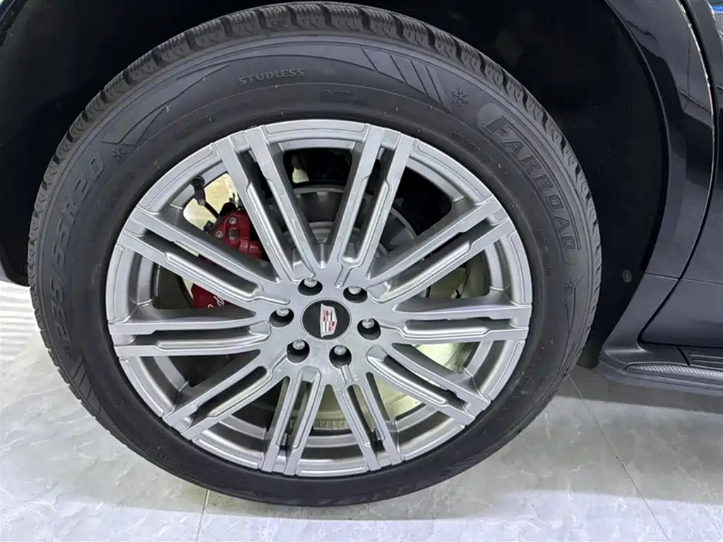 Cadillac XT5 2021 28T 4WD Luxury фото 24