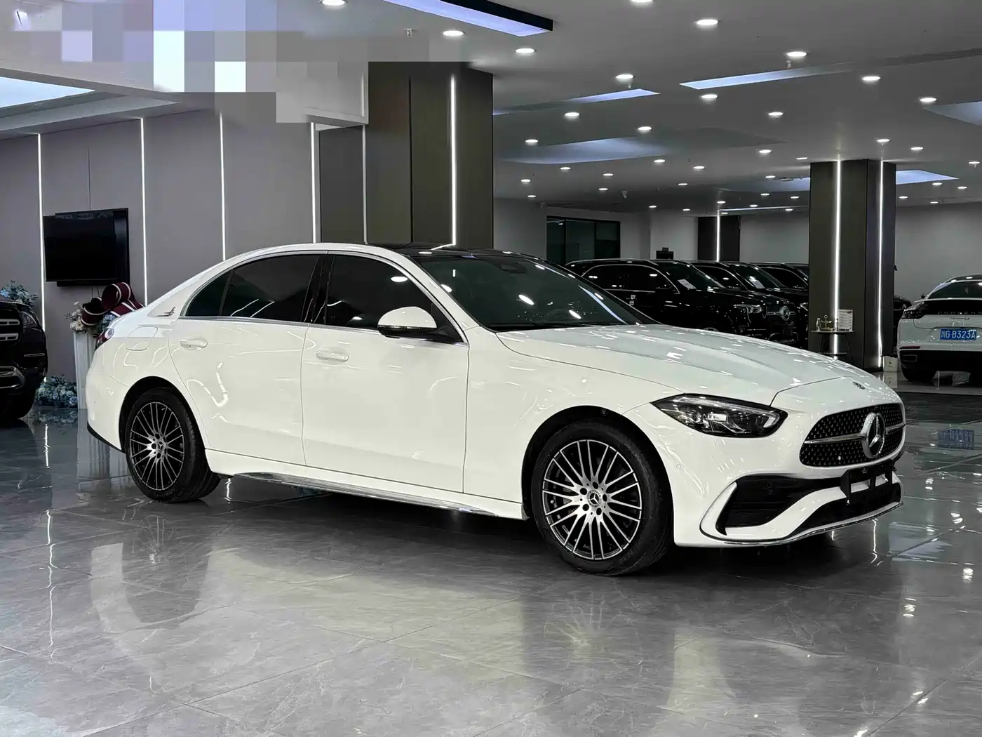 Mercedes-Benz C-Class 2023 C 260 L Sport фото 3