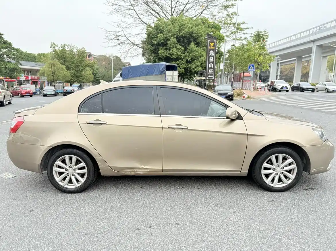 Geely Classic Emgrand 2013 2013 Sedan 1.5L MT Elite