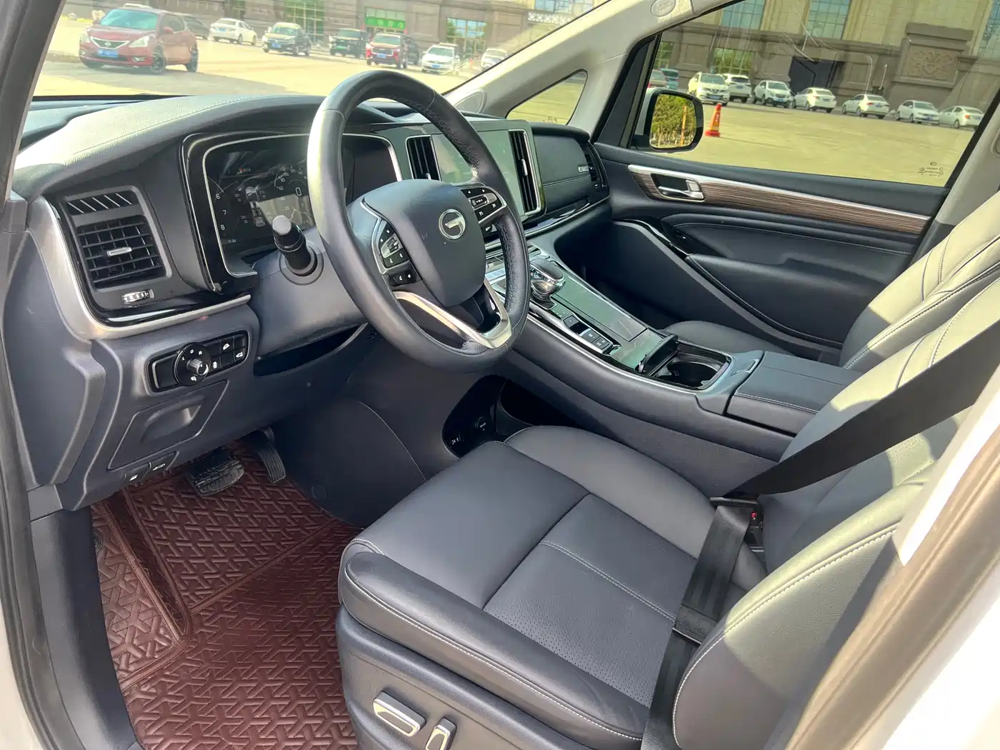 GAC Trumpchi Trumpchi M8 2023 Leading Series 390T Prestige Edition фото 4